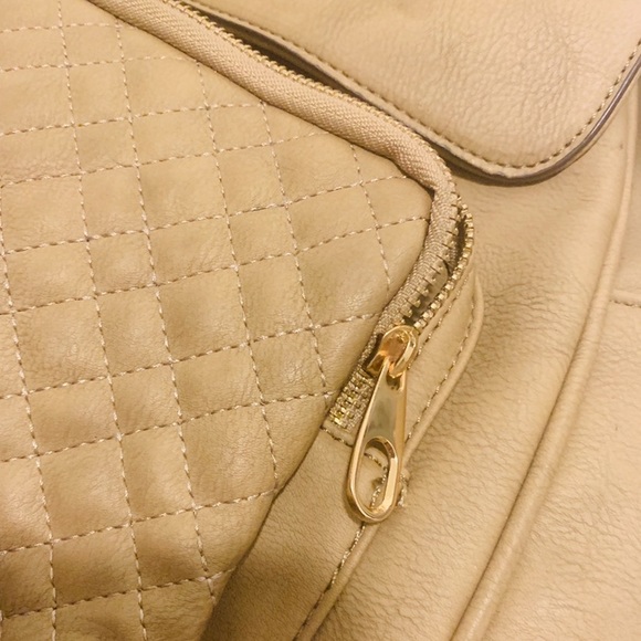 ✨Brown Backpack✨ - Picture 4 of 6